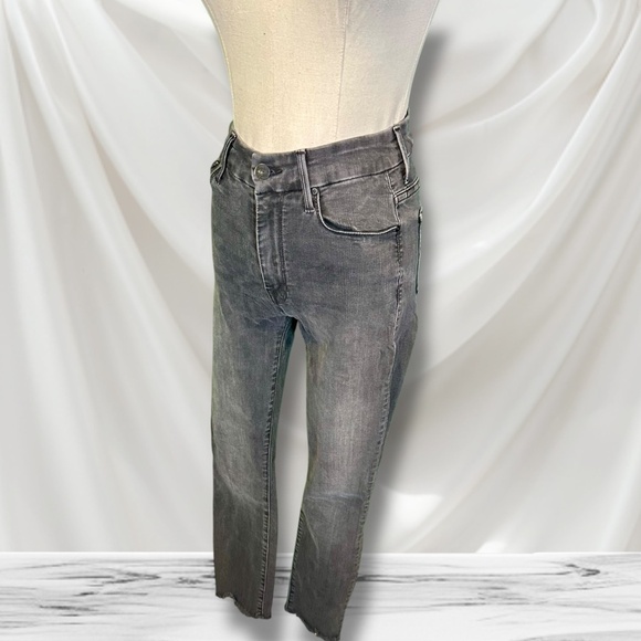 MOTHER Denim 'High Waisted Looker Ankle Fray Jeans' in "Lighting Up Lanterns" 24 - Picture 2 of 16